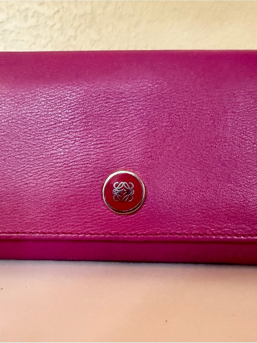 Loewe Anagram Leather Continental Flap Long Wallet Fuchsia - Picture 3 of 16